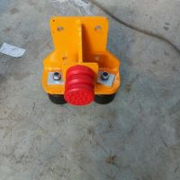 實拍！河南華研免焊接型歐式單梁200輪矩形方管梁頭用防脫軌