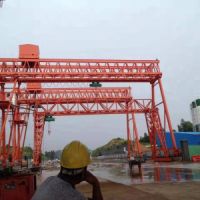 福建泉州花架門(mén)式起重機(jī)施工現(xiàn)場(chǎng)