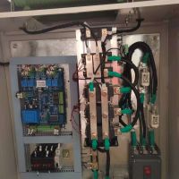 河南圣斯電氣專(zhuān)用吸盤(pán)電器柜