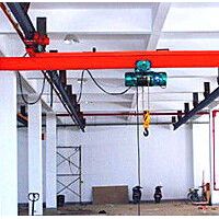 河南礦山起重機(jī)廠家直銷，MH門式抓斗起重機(jī)低價(jià)。