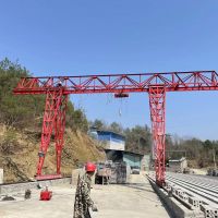 湖北省宜昌市秭歸縣龍門吊，行吊，門式起重機(jī)