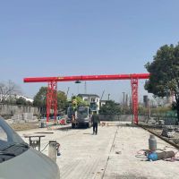 湖北省宜昌市興山縣龍門吊，行吊，門式起重機(jī)